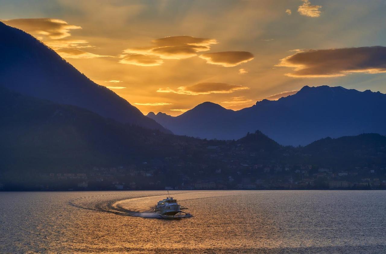 The House With Red Sunsets Apartamento Varenna Exterior foto